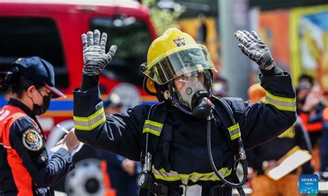 How to Be a Firefighter in the Philippines .
